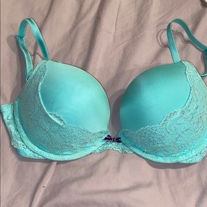 Victoria’s Secret padded bra Tiffany teal size 34C
